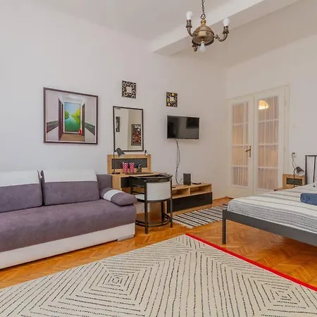 Διαμέρισμα Poppy's By The Danube By Nw